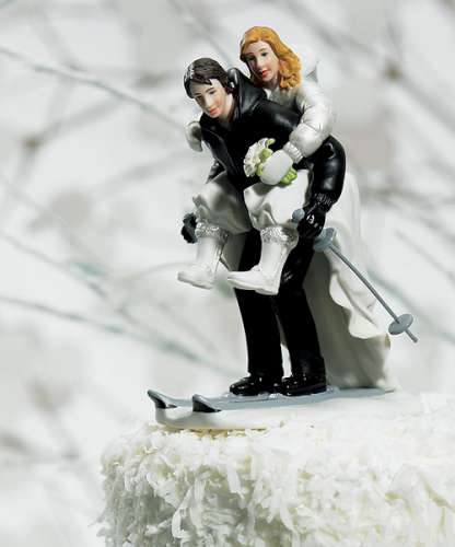 Winter Skiing Couple Wedding Cake Topper - Click Image to Close